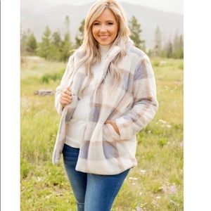 Sing it Louder Coat, Plaid 🤍